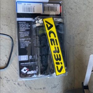 Motorsports grip